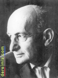 Nihat Sami Banarlı Kimdir?